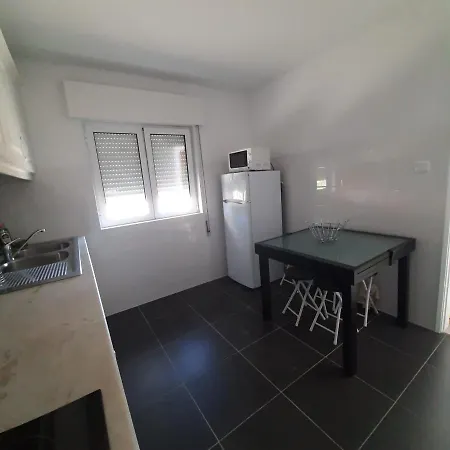 Casa Da Professora - Meãs,